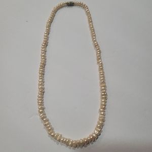 Vintage Freshwater Pearl Necklace 18" long